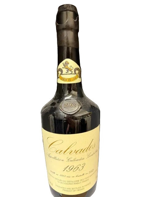 Christian Drouin (Coeur de Lion) Pays d'Auge Calvados - 1963 (750ml) Damaged Capsule